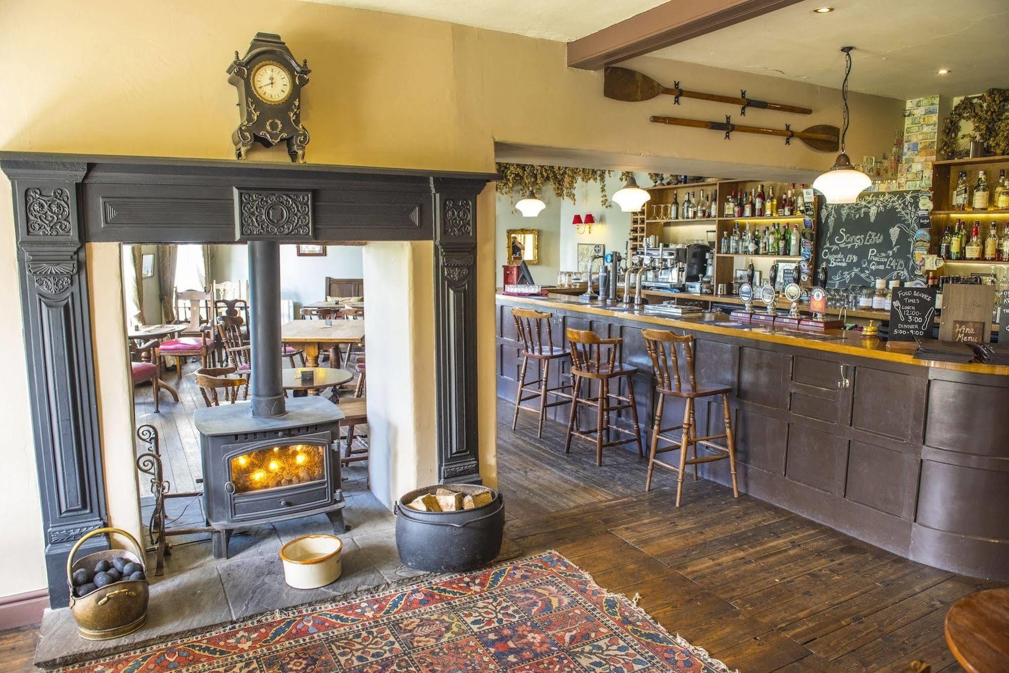 The Cuckoo Brow Inn Near Sawrey Exterior foto